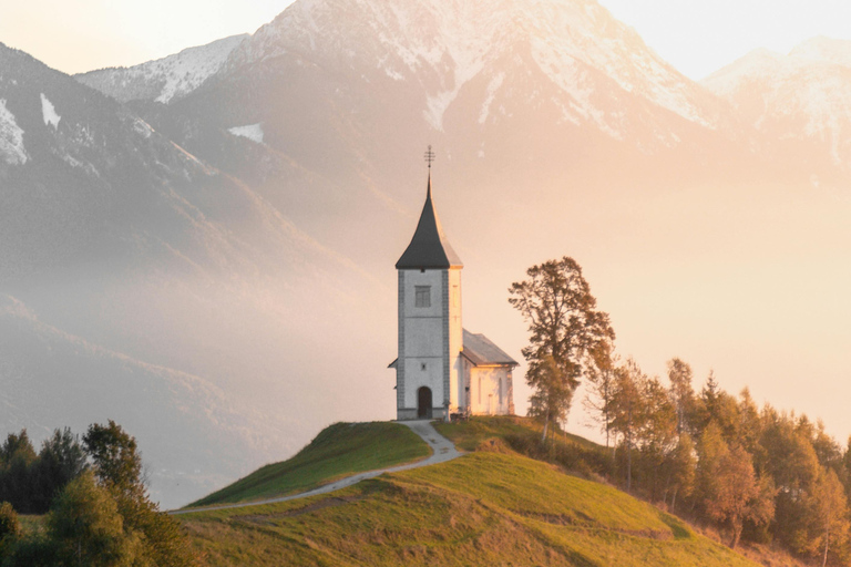 Ljubljana: Bled, Bohinj, & Škofja Loka Day Trip