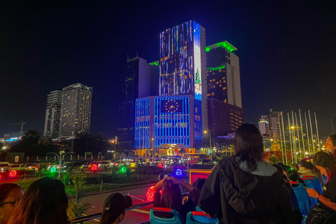 Phnom Penh: Night Bus Tour with Drinks, Snacks, and Music