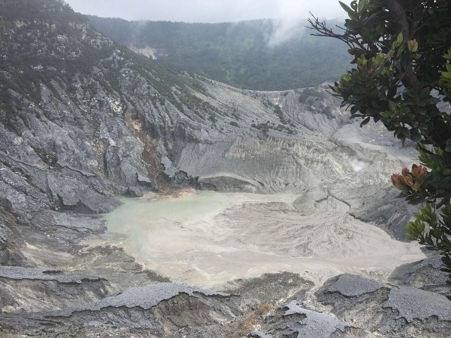 Visit Daytrip Volcano Mountain Tangkuban Perahu Lembang Tour Guide in Bandung, Indonesia