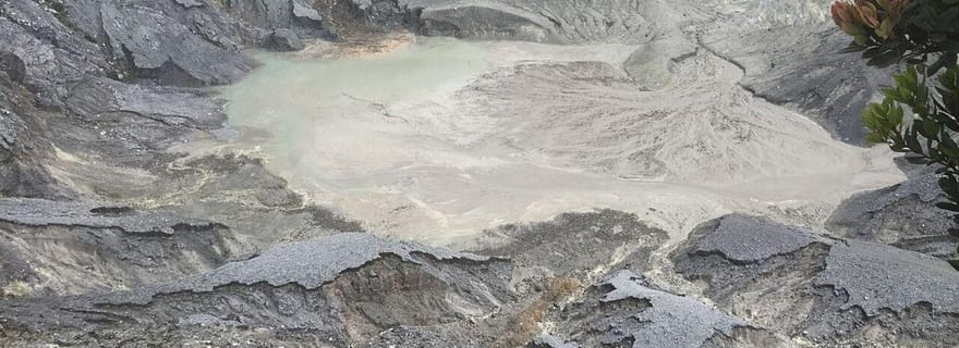 Bandung : visite guidée du volcan et de la montagne active