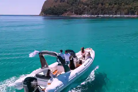 Cagliari Gulf Boat Tour; Swim stops, Snorkeling, Sip & Snack