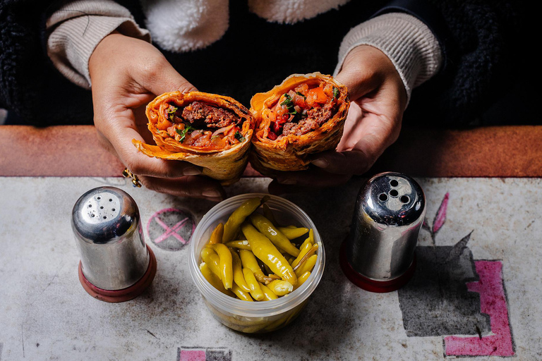 Istanbul: Baklava Backstreets Food Tour with 12+ Tastings