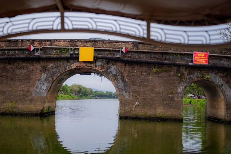 Hue: Perfume River & Hidden Canals Electric Boat Cruise Evening Perfume River Cruise