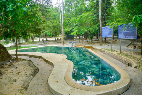 Fuga particular de Krabi: Piscina Esmeralda, Fontes Termais e Caverna do TigreVan particular