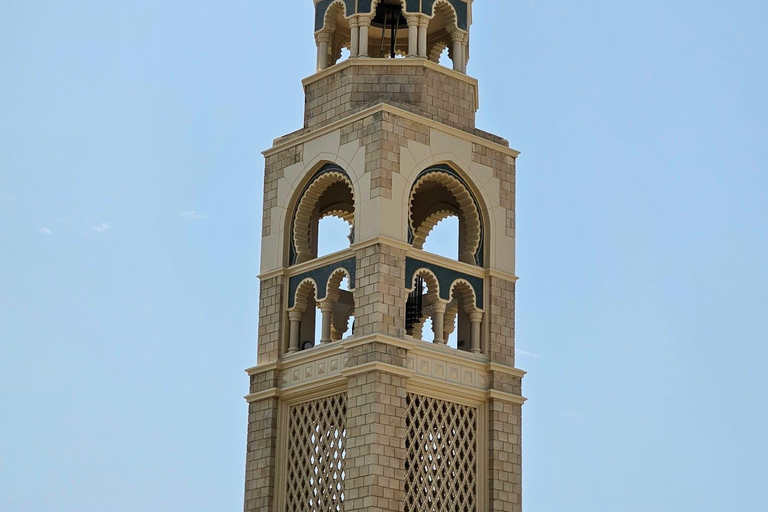 Salalah Highlights Tour: Heritage Sites, Markets &amp; Beach