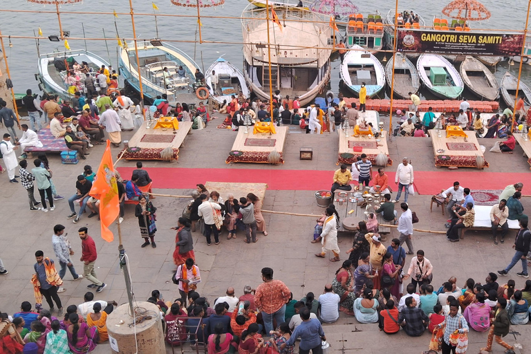 Manikarnika Ghat und Ganga Arti Tour