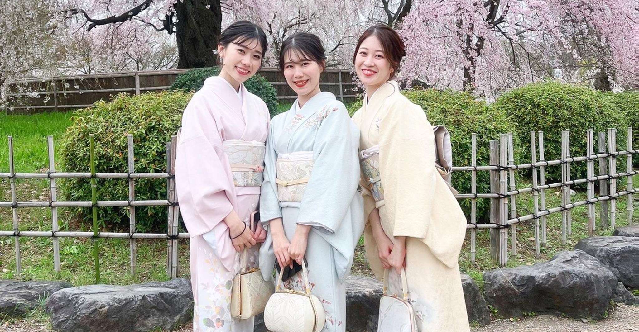 Kyoto (Gion): Kimono Experience for Kids & Families at WARGO