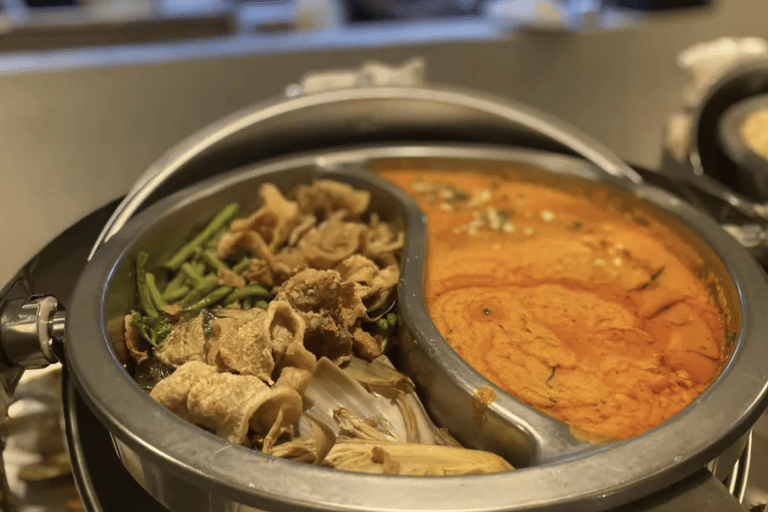 Boracay: Beachfront Buffet with Live Music White Sand Hotel 8 Eight by the Beach Dinner Buffet