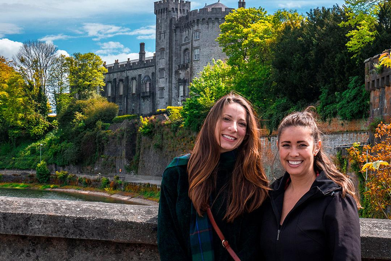 Dublin: Wicklow, Kilkenny & Glendalough Tour From College Green at 9:15 AM