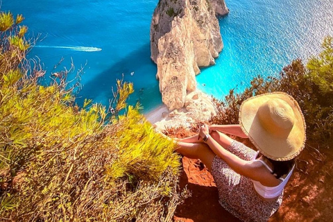 Zante: Tour al tramonto alle grotte di Agalas e al punto panoramico di MyzithresZante: tour al tramonto alle grotte di Agalas e al punto panoramico di Myzithres