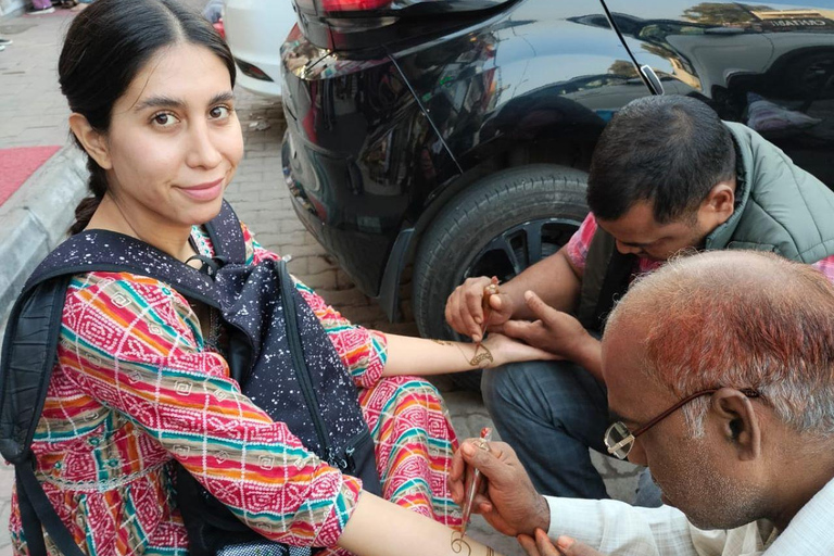 Delhi: monumentos, patrimonio y artesanía con mujeresTour de 1 día completo