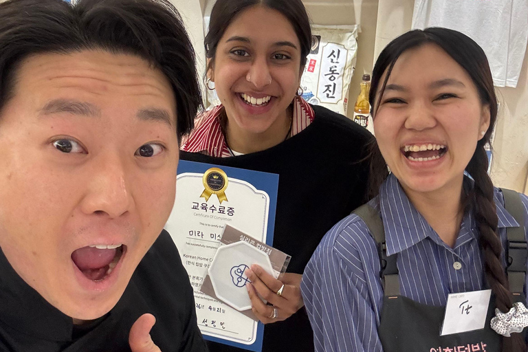 Busan: Market Tour, Cooking Class, and Games