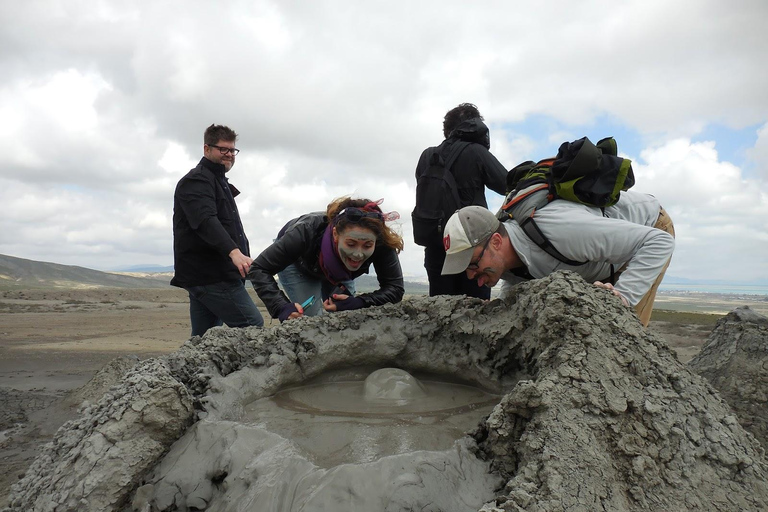 Bakus Top 5: Gobustan, Mud, Ateshgah, Yanardag, H.A. Center