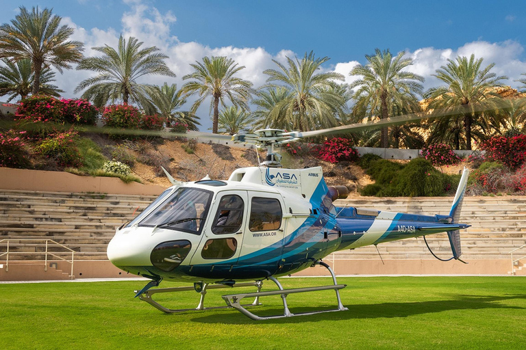 Muscat Hubschrauber TourMuscat Stadtführung mit dem Hubschrauber 30-Minuten