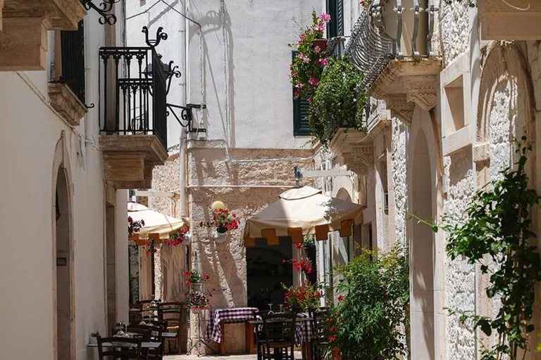 Puglia: Locorotondo, Cisternino, and Ostuni Private Tour Authentic Routes with Castellana Grotte Pick-Up
