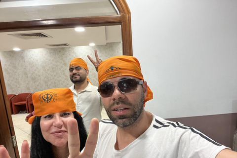 Delhi: Red Fort Skip-the-Line Entry Ticket & Guided Tour Delhi: Red Fort Skip-the-Line Tour with Guide Only.