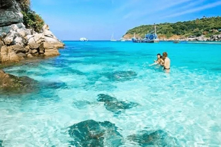 Cham Island Snorkeling and Sightseeing Tour