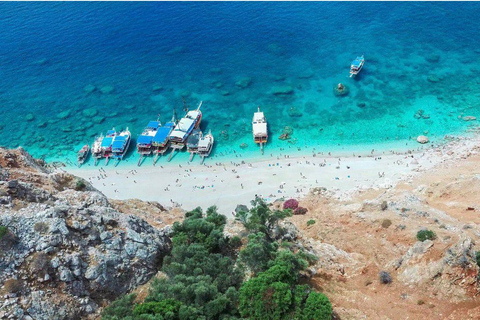 Fethiye: Full-Day 12 Island and Bay Cruise with Lunch