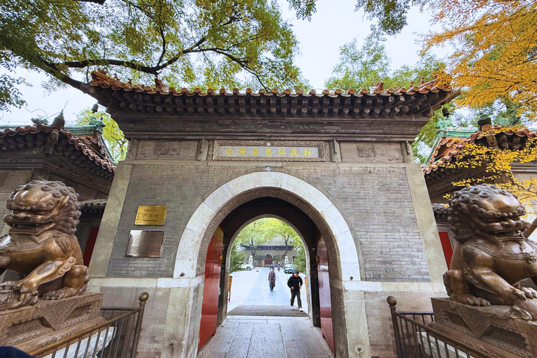 Beijing：Hutong Museum Cluster Tour—Culture, Temples & Life