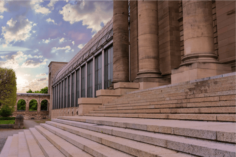 Munich: 1913–1945 Film & Third Reich Origins Multimedia Tour