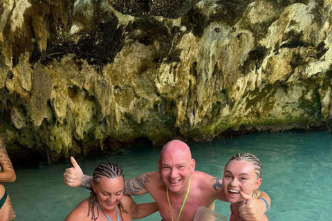 ZANZIBAR: Stone Town, snorkling + sjöstjärnor och havssköldpaddorVIKTIGT: TRANSFER INGÅR INTE I DET ALTERNATIV DU VÄLJER