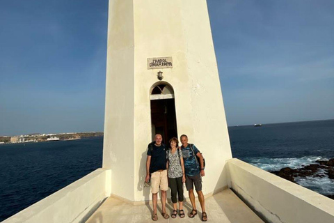 Santiago Island: Highlights Tour with Guide