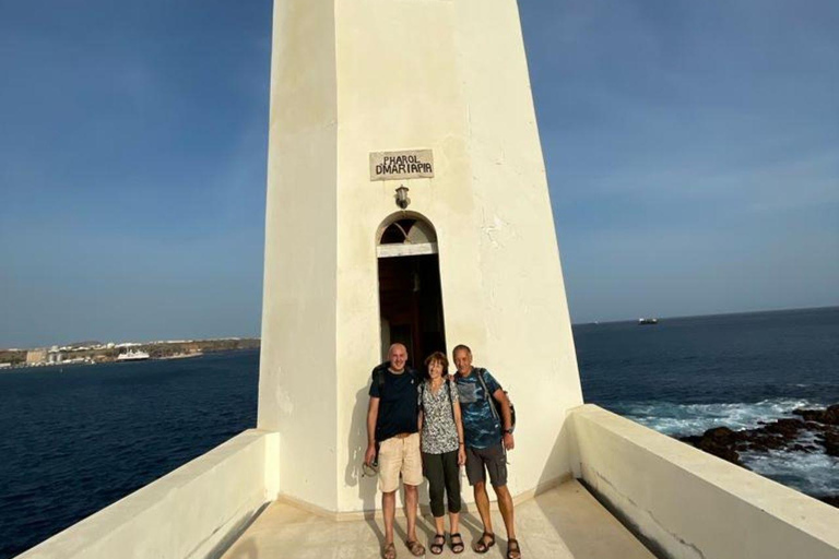 Santiago Island: Highlights Tour with Guide