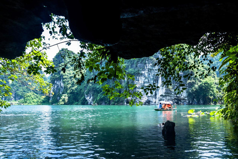 Von Hanoi: Ninh Binh - Bai Dinh &amp; Trang An &amp; Mua Höhle TourPrivate Tour