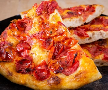 Bari: Italian Street Food Tour with Tastings and Drinks