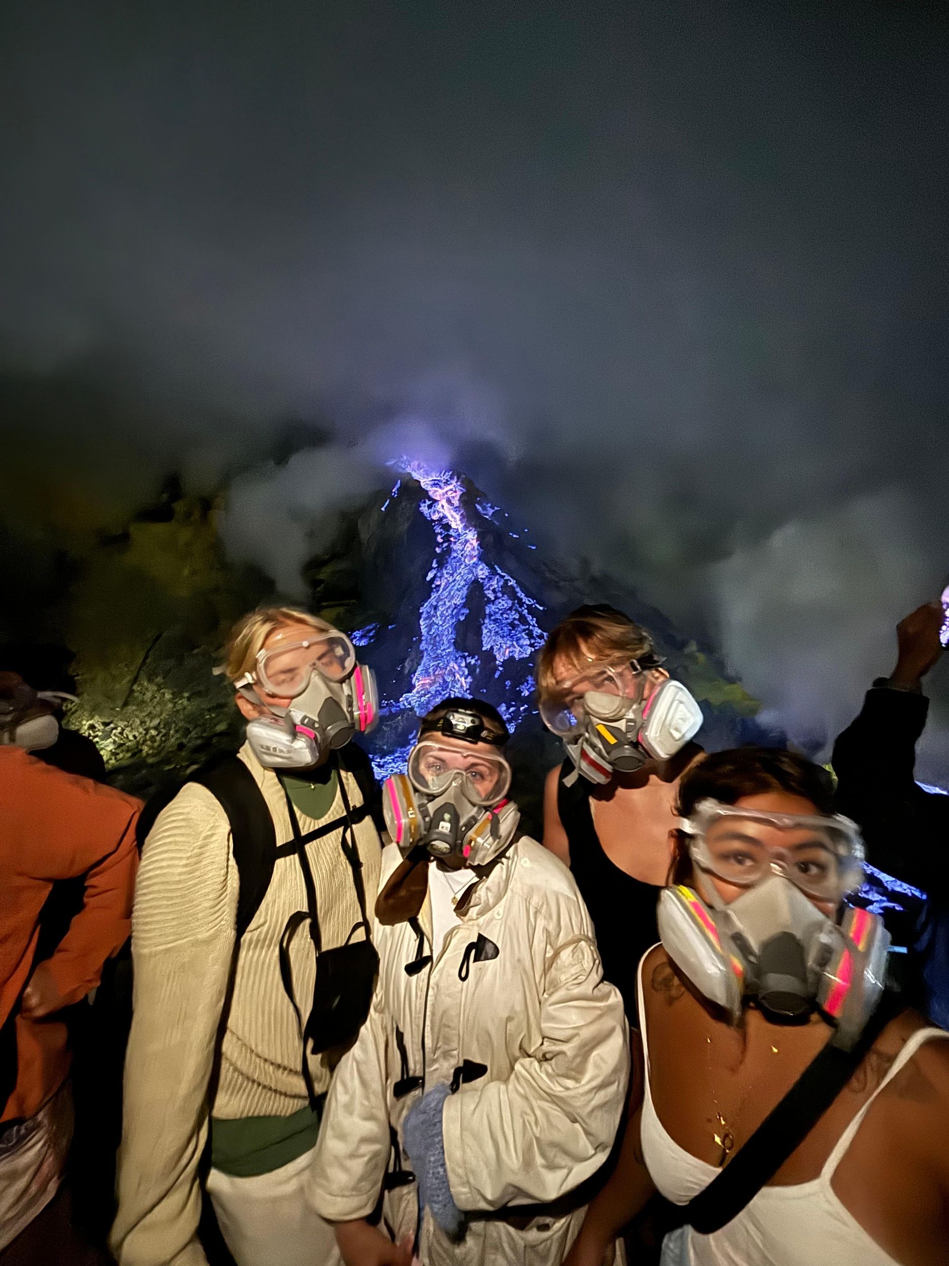 Von Bali aus: Berg Ijen Tour Blaues Feuer Tour 2D1N, Hotel