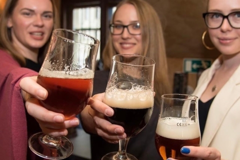 Praag: Tsjechische ambachtelijke bierproeverij met zelftappende biertapBiertegoed voor het proeven van bier en eten