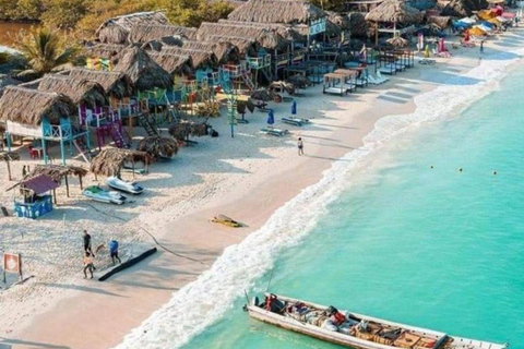 Cartagena: Serene crossing: quiet beach + plankton