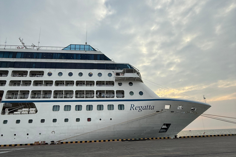 Escursioni a terra da Semarang: al tempio di Prambanan (4-6 ore)