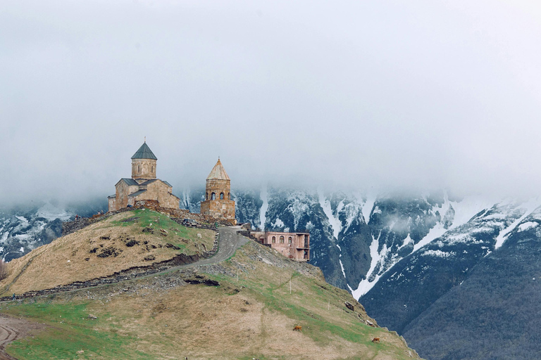 Tbilisi: Kazbegi Mountains Day Trip