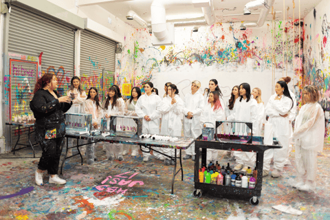 Chicago: Corporate Team Building Art Experience Art Shot