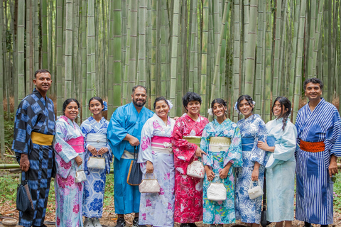 Kyoto: Arashiyama Kimono Rental with Free Hairstyling Premium Kimono Upgrade (Furisode / Samurai Hakama)