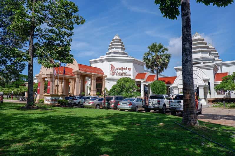 Angkor National Museum Ticket with pick up and drop off