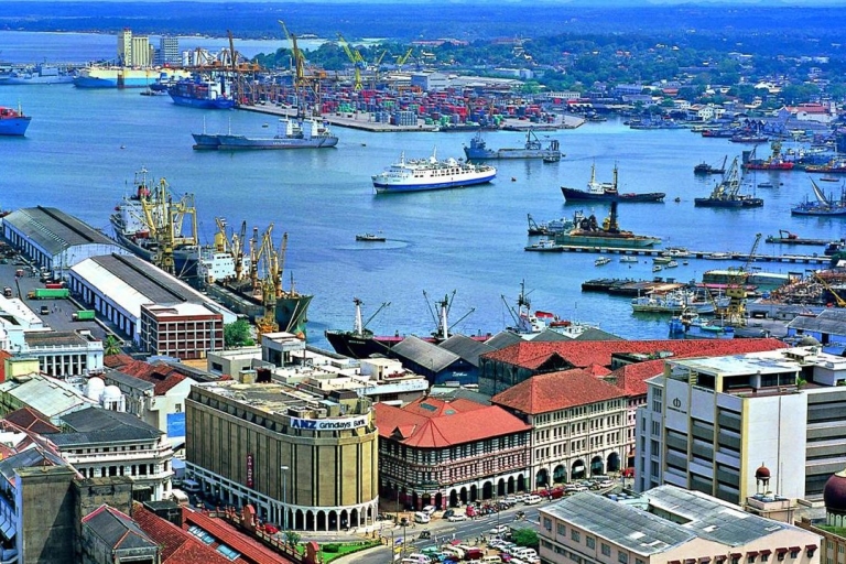 Visita a la ciudad de Colombo desde el puerto marítimo de ColomboRecorrido a pie por los bares de Colombo