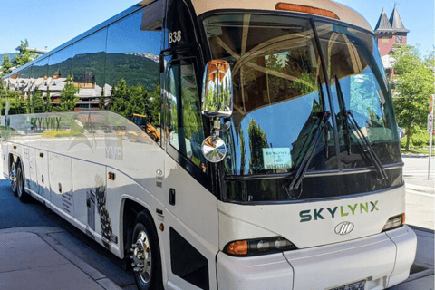 Vancouver : Transfert en bus de/à SquamishUne seule personne de Vancouver Downtown à Squamish