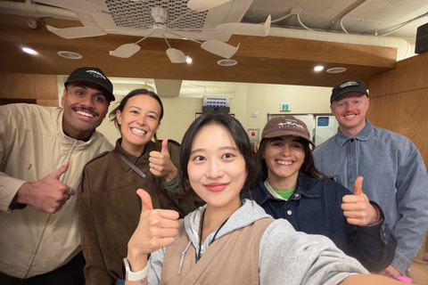Busan: Market Tour & Hands-on Korean Cooking Class Gimbap & Tteokbokki