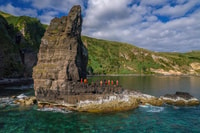 Tail de pescado, recorrido en bote de cueva en la costa norte - Housity