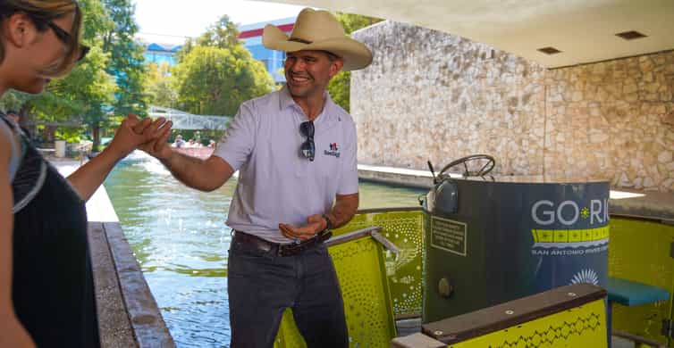 Austin to San Antonio Day Trip: Alamo Tour & Boat Cruise photo 4