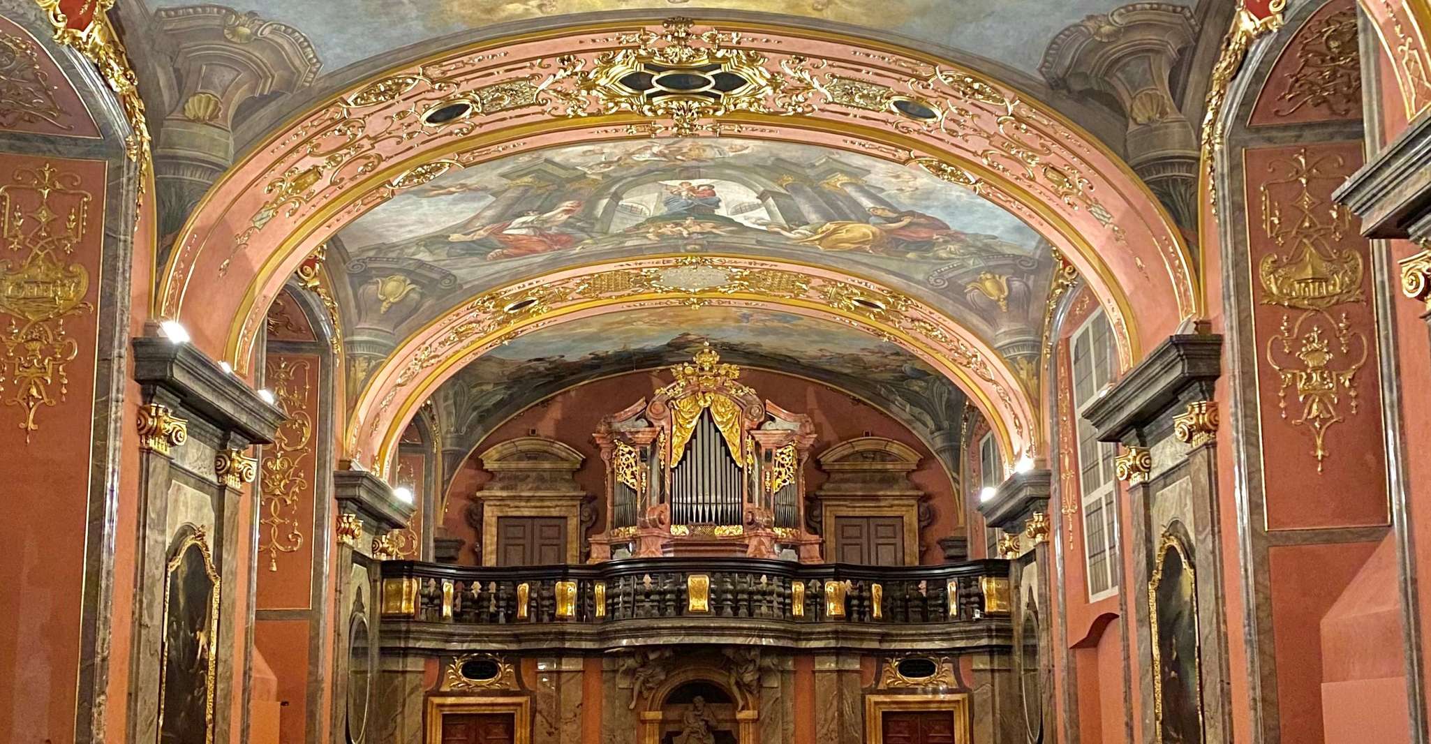 Praga, Biglietto d'ingresso Concerto Classico nella Cappella Specchio - Hizvo