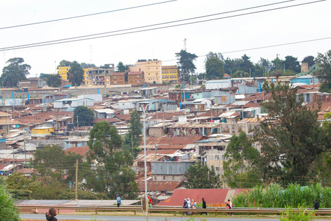 Nairobi: morgendliche Tour durch Kibera mit kenianischem Tee und Mandazi
