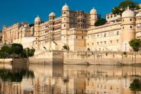 From Jaipur: 2 Days Overnight Tour Of Udaipur Sightseeing Ac Car, Tour Guide, Entry Tickets, Boat Ride & 3-Star Hotel