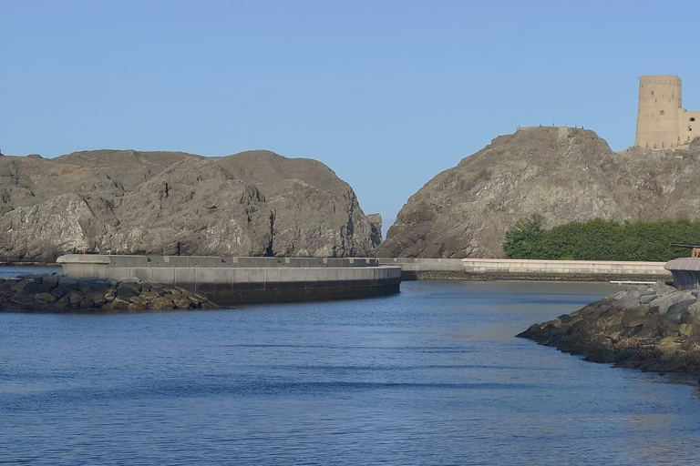 Muscat: Half-Day Guided City Tour with Hotel Pickup