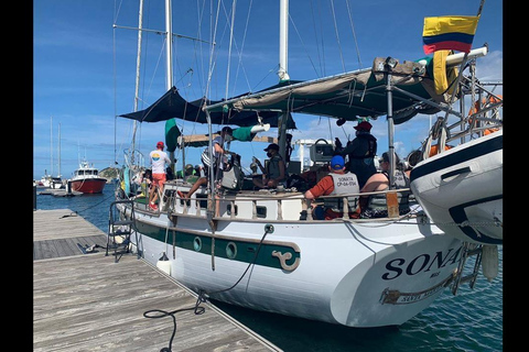 Santa Marta: Giornata di navigazione nel Mar dei Caraibi