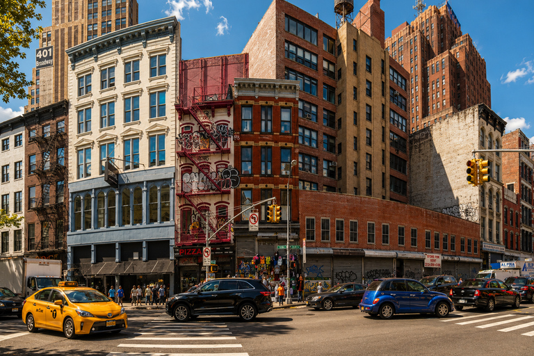 NYC: Manhattan Walking Tour with Local Guide