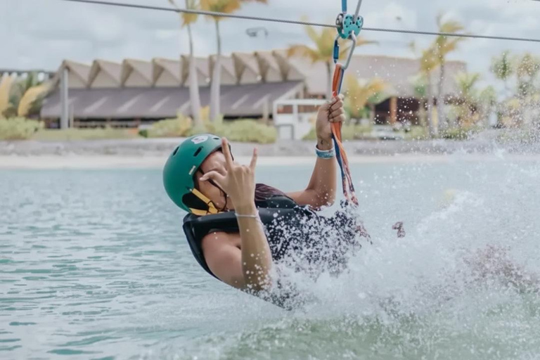 Aventure en voiture à réaction Lamborghini à Punta CanaAventure en Lamborghini à Punta Cana