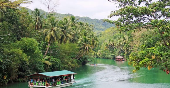 Bohol: Loboc River Cruise with Buffet Lunch & Hotel Pickup